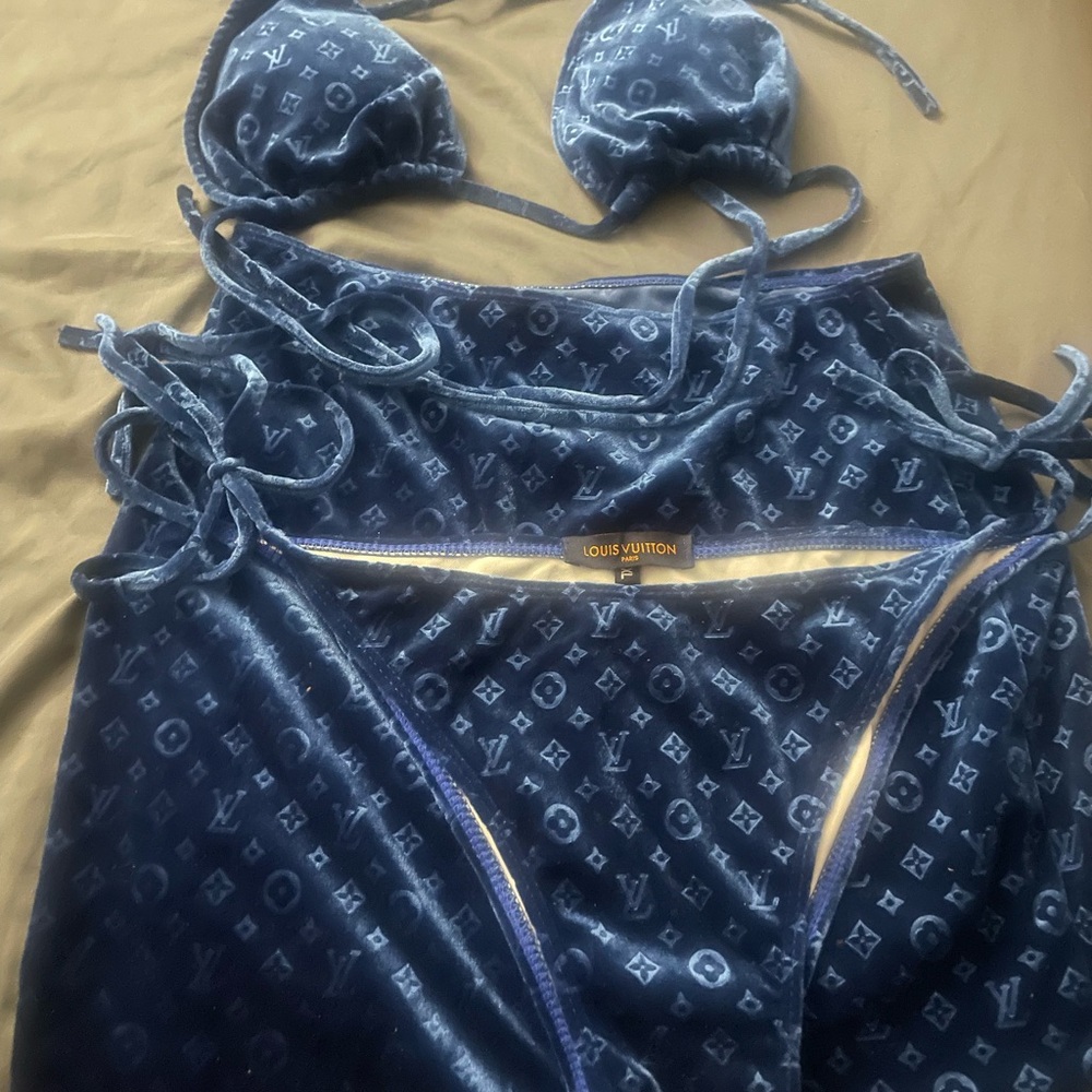 Louis Vuitton Women's Navy Monogram Bra Set